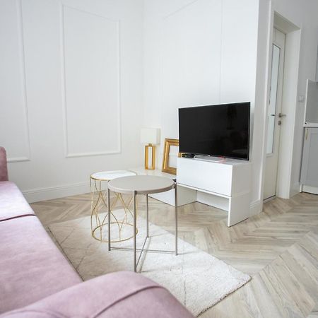 Etoile City Center Apartments 贝尔格莱德 外观 照片